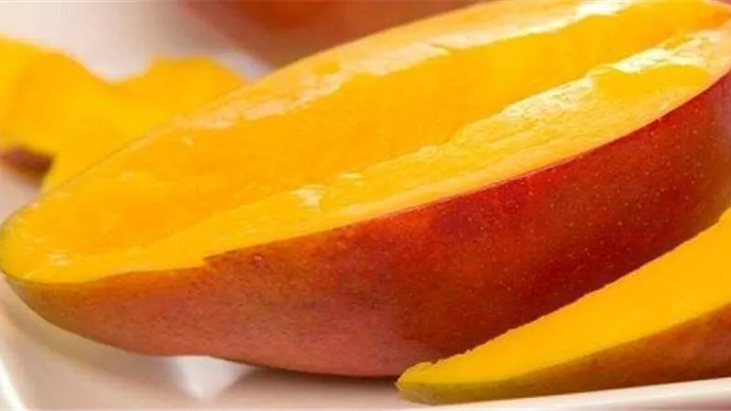 ثمرة المانجو علاج طبيعي للإمساك المُزمن واضطرابات الجهاز الهضمي
