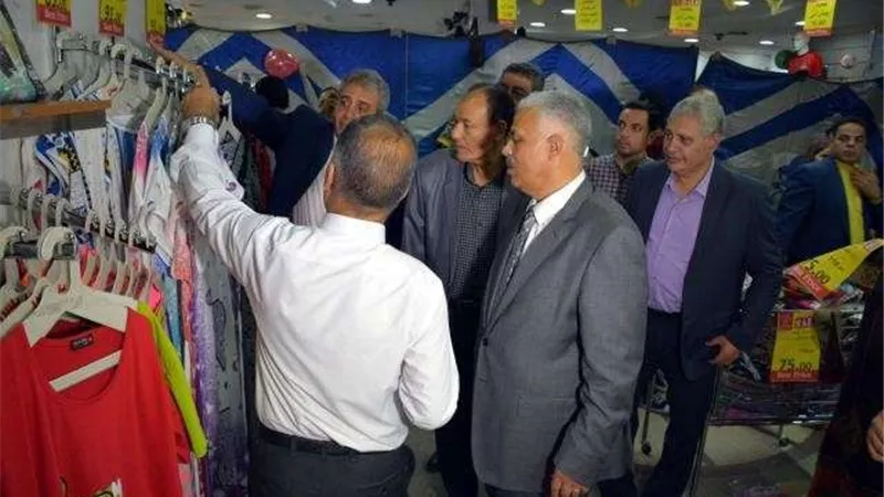 سكرتير عام القليوبية يفتتح معرض ”أهلًا بالعيد” بشبرا الخيمة