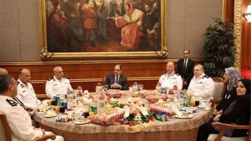 وزير الداخلية: الوطن لا ينسى من سالت دماؤهم فداءً له