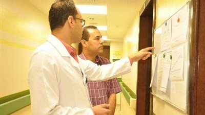 زيارة مفاجئة لوكيل صحة الأقصر إلى مستشفيات المحافظة