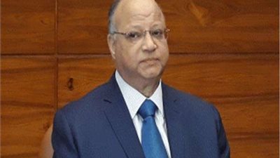 اليوم.. محافظ القاهرة يسلم عقود ورش شق الثعبان