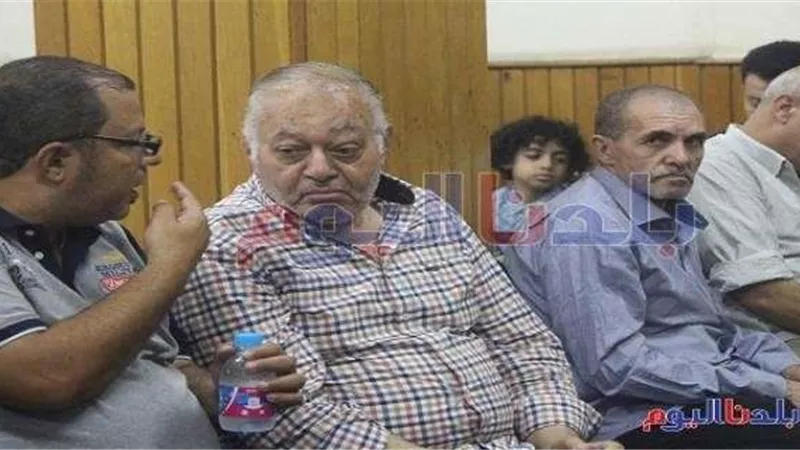 عزاء الفنان الراحل ماهر عصام بحضور نجوم الفن بمسجد الحامدية الشاذلية (صور)
