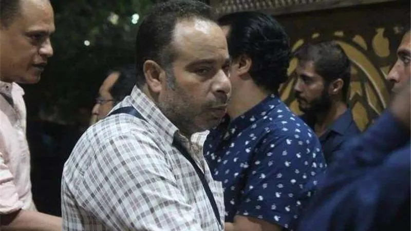عزاء الفنان ماهر عصام بحضور حسن عيد بمسجد الحامدية