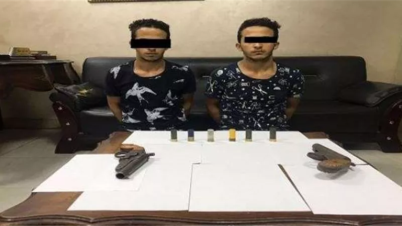 مباحث الساحل تضبط مسجلين بعد سرقتهما محاسبًا