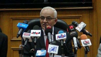«التعليم» تكشف عن تفاصيل امتحان التفاضل والتكامل