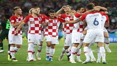 مودريتش يقترب بكرواتيا من بلوغ دور الـ 16 بهدف قاتل في شباك الأرجنتين