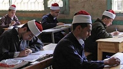 اليوم.. طلاب الثانوية الأزهرية يمتحنون في اللغة الأجنبية الأولى