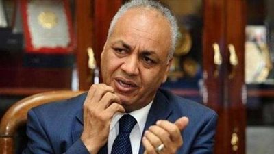 مصطفى بكري يطالب بمحاسبة مرتكبي الجرائم الإلكترونية
