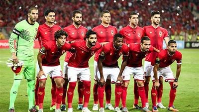 صلاح محسن يقود هجوم الأهلي في مباراته الودية أمام فاركو