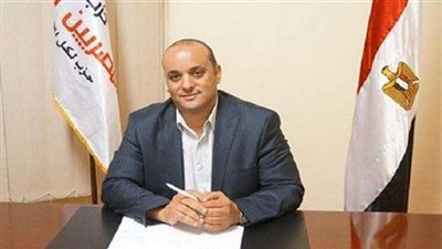 برلماني يطالب بإقالة اتحاد كرة القدم