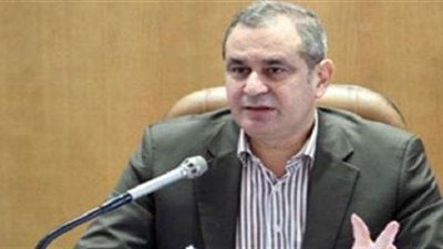 «برلماني»: الفساد وسوء الإدارة السبب وراء خسارة القطاع العام