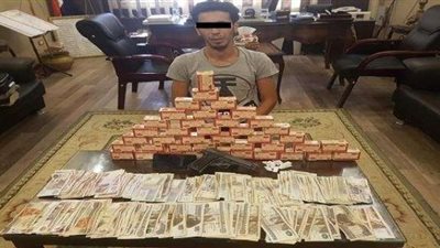 مباحث القاهرة تضبُط أحد تُجار المخدرات بالمعصرة