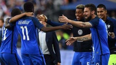 «جيرو» يقود هجوم الديوك الفرنسية أمام الأرجنتين