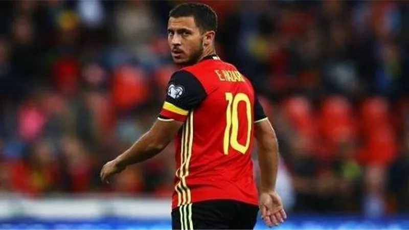 هازارد يقود تشكيل المنتخب البلجيكي أمام إنجلترا بكأس العالم