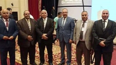 محافظ بني سويف يشارك في مؤتمر التميز الحكومي بالقاهرة