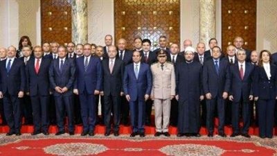 وعود بالقضاء على الفقر والبطالة.. هل ينجح برنامج «مدبولي» فيما فشلت فيه الحكومات السابقة؟
