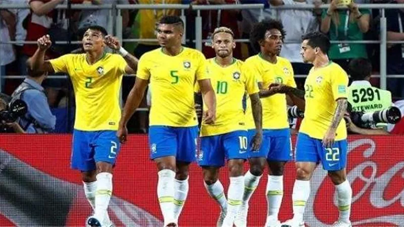 التشكيل الأقرب لمباراة البرازيل المكسيك في مونديال روسيا اليوم