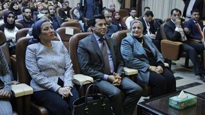 وزير الشباب والرياضة يفتتح مؤتمر 