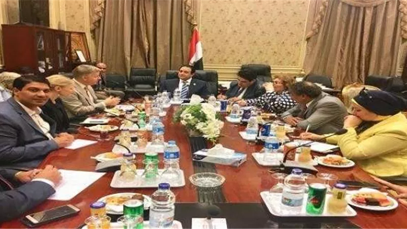 «حقوق إنسان البرلمان» تستقبل السفير الكندى لتعزيز العلاقات بين البلدين