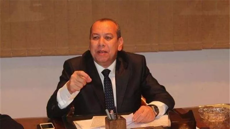 غلق عيادة أسنان بدمياط لإدارتها بدون ترخيص