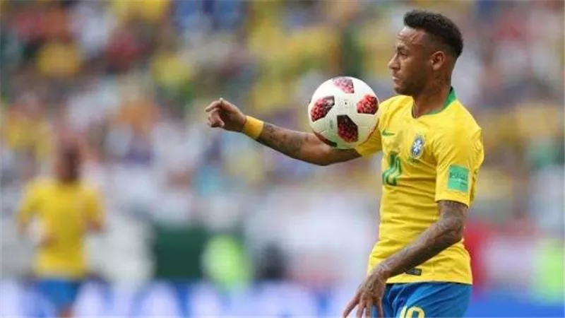 «نيمار» يقود هجوم البرازيل أمام بلجيكا