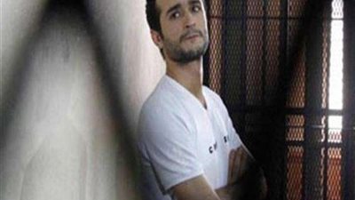 تأجيل محاكمة الناشط أحمد دومة في «أحداث مجلس الوزراء»