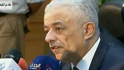 «شوقي»: التعليم فقد كل ما هو جميل وحالات الانتحار مؤسفة