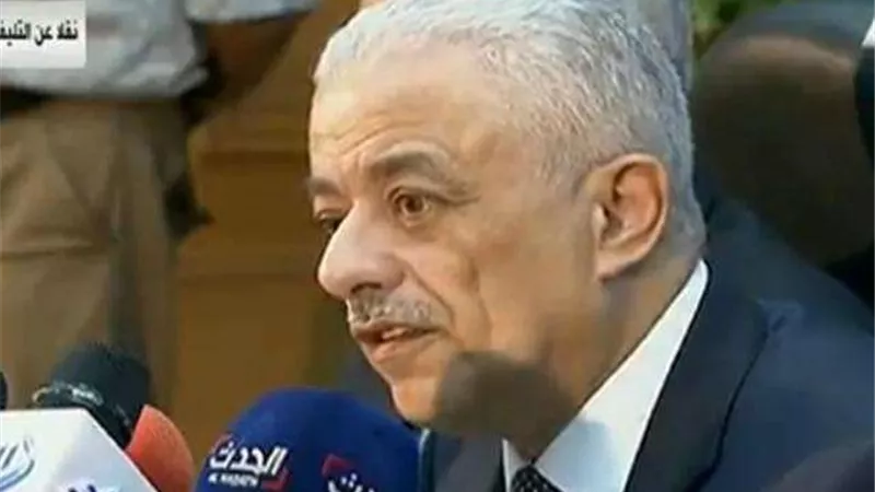 «شوقي»: التعليم فقد كل ما هو جميل وحالات الانتحار مؤسفة