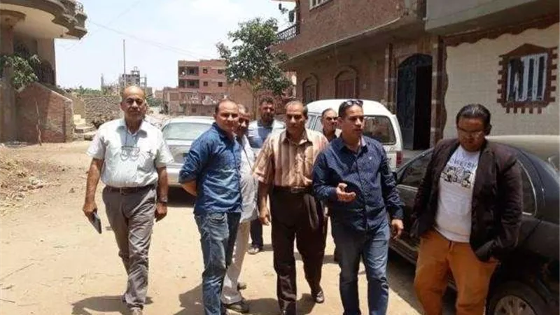 بالصور.. الانتهاء من أعمال حفر خط الطرد بزاوية بلتان ببنها