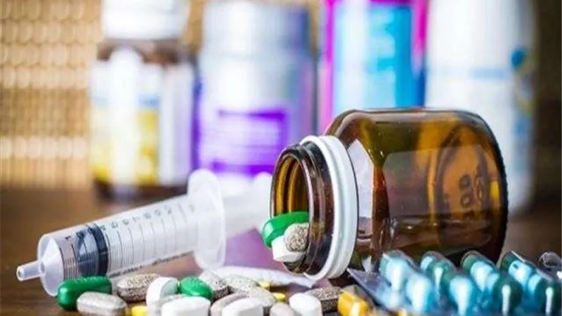 «الإعدام».. الأدوية المحرمة دوليّا تضع قطاع الصحة في مأزق