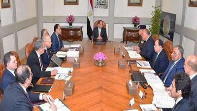 السيسي يوجه بتوفير السلع الأساسية والتوسع الزراعي وترسيخ الأمن