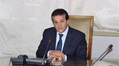 عبد الغفار يكلف بوضع خطة للتنمية البشرية بالجامعات الخاصة