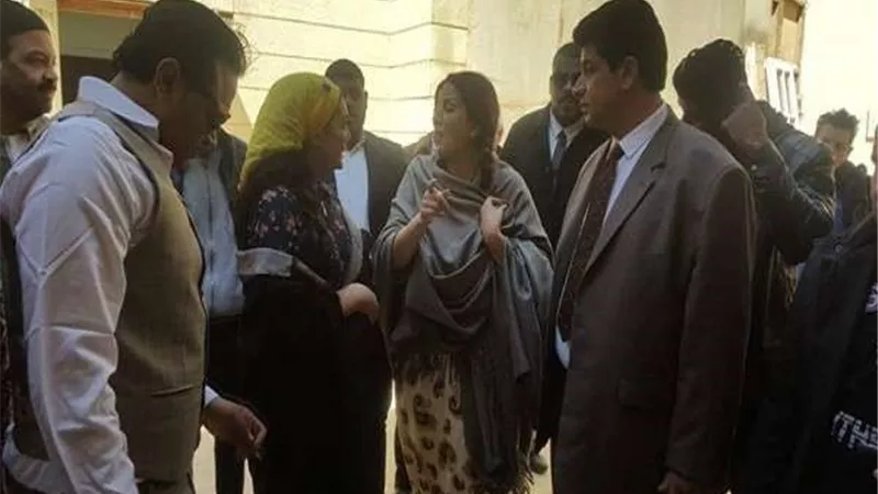 وفاء عامر تحتفل ببدء تصوير مشاهد 