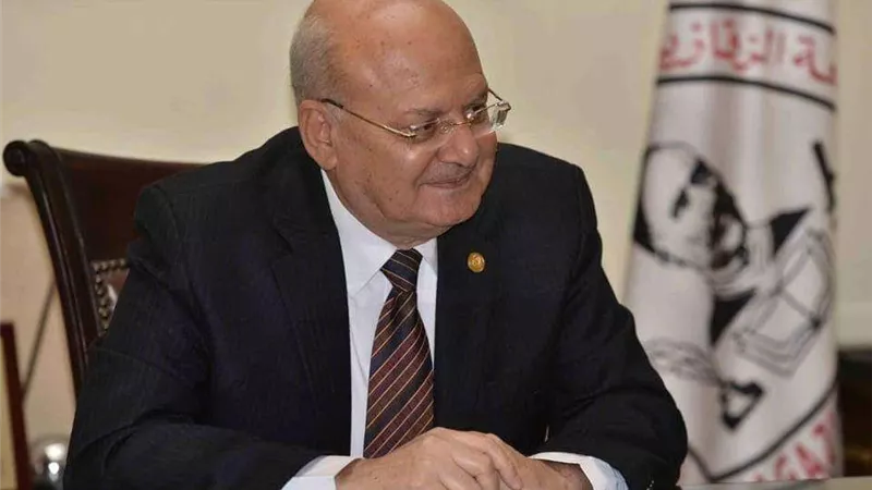 جامعة الزقازيق تنظم برامج تدريبية لتنمية قدرات العاملين