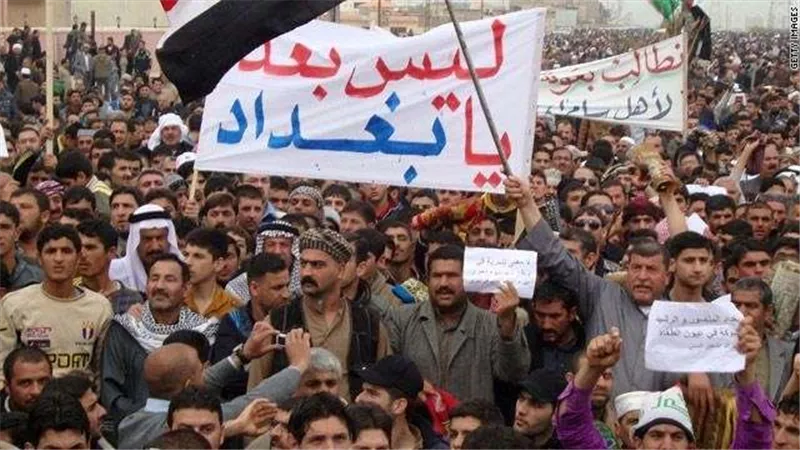 الشرطة العراقية تحبط محاولة المتظاهرين عبور جسر الجمهورية