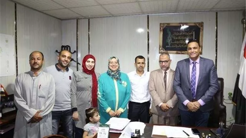 سكرتير عام المنوفية يسلم جوائز للفائزين فى سحب الربع سنوى لـ«أمان»