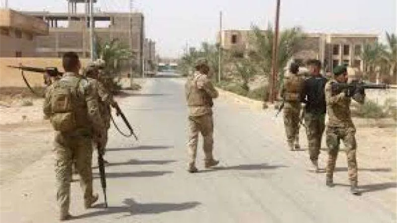القوات العراقية تقطع الطرق المؤدية إلى ساحة التحرير ببغداد