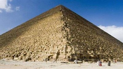 فزيائيون: الهرم الأكبر قادرًا على تركيز الطاقة الكهرومغناطيسية