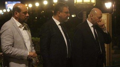 عزاء سمير التونى في مسجد الشرطة بحضور  عدد من نجوم الفن (صور)