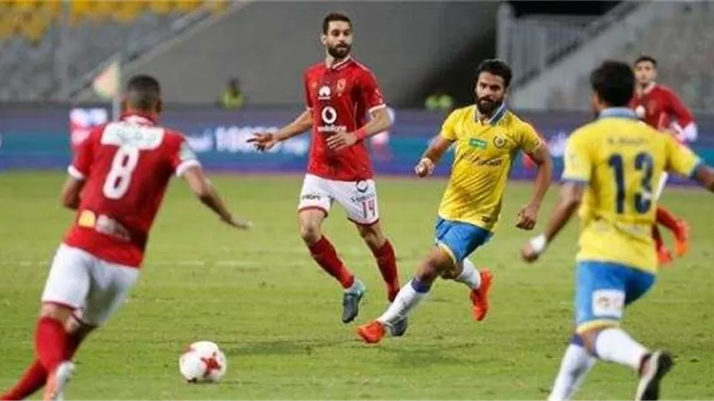 «ما بين القمة المبكرة ومتعة الدوري».. الأهلي يلاقي «الدراويش» في مستهل مشوارهما