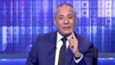 أحمد موسي: الرقابة الإدارية تعمل بالصوت والصورة