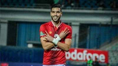 أزارو يضيف الهدف الثاني للأهلى في شباك المصري