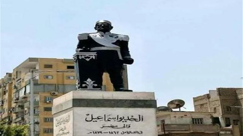 خبير أثري: التغيير الذي طرأ على تمثال ”إسماعيل” يرجع إلى نظافته