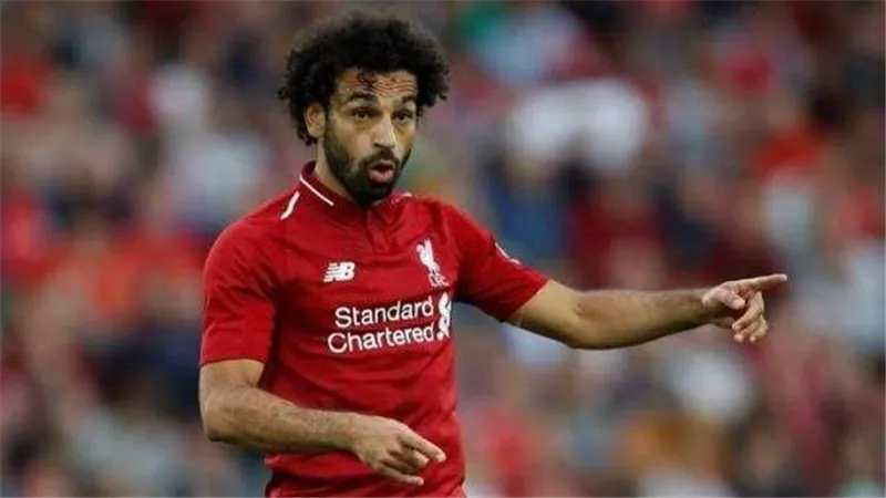 مفاجأة.. محمد صلاح يتفوق على رونالدو وميسي كأفضل مهاجم