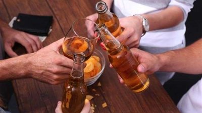 «الخمورجى» يحول بيت الزوجية إلى «وكر» بعد شهر العسل