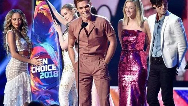 أبرزهم «coco».. جوائز حفل «teen choice» لعام 2018