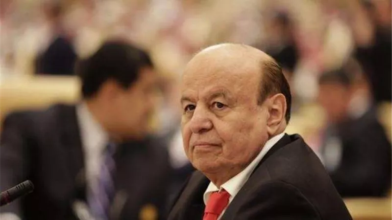 الرئيس اليمني يصل مقر البرلمان للقاء «عبد العال»