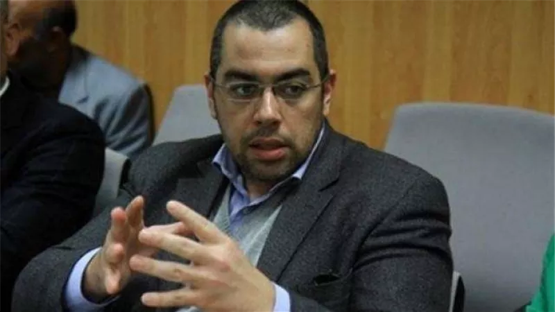 محمد فؤاد: كثرة القوانين السبب في فساد الحياة الأسرية