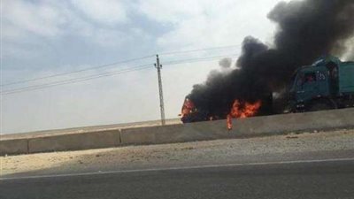 إصابة سائق  سيارة نقل بعد نشوب حريق بها فى صحراوي وادي النطرون