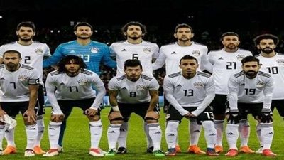 أبرزهم «صلاح وتريزيجيه».. 13 محترفًا لمباراة النيجر